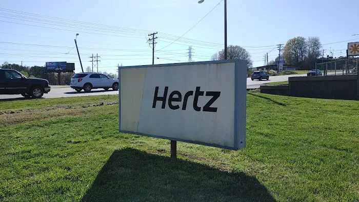 Hertz Car Rental - Hickory - Us Highway 70 Se Picture 8