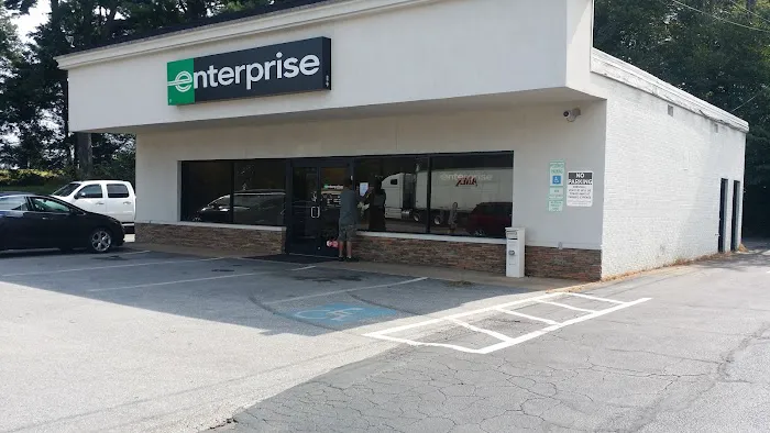 Enterprise Rent-A-Car Picture 2