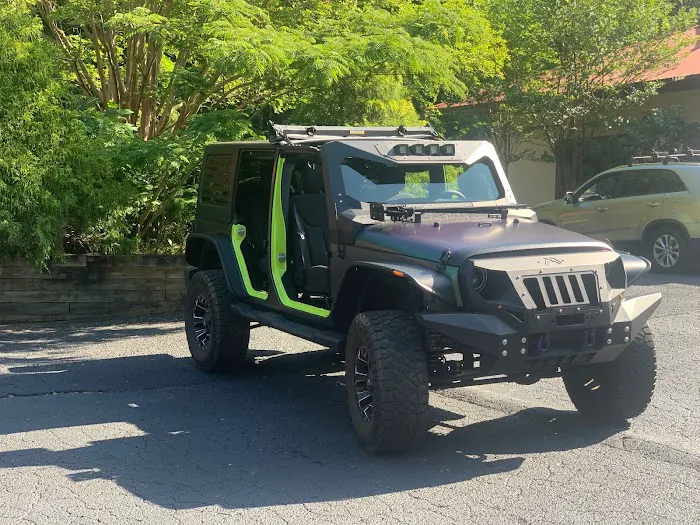 Lake Lure Jeep Rentals Picture 4