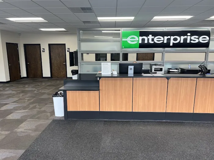Enterprise Rent-A-Car Picture 9
