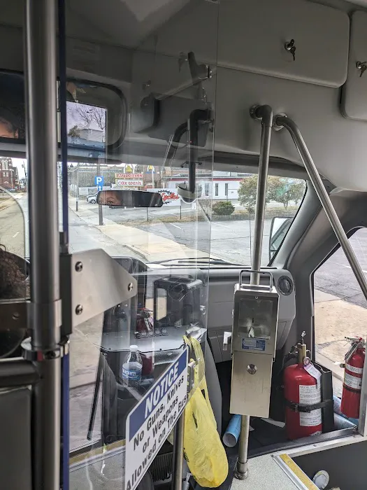 Apple Country Public Transit Picture 2