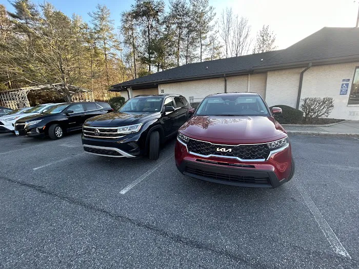 Enterprise Rent-A-Car Picture 1
