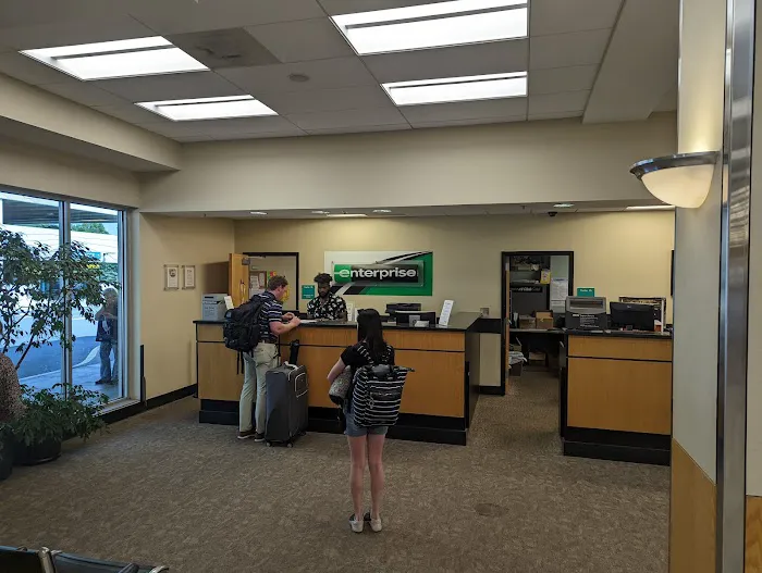 Enterprise Rent-A-Car Picture 4