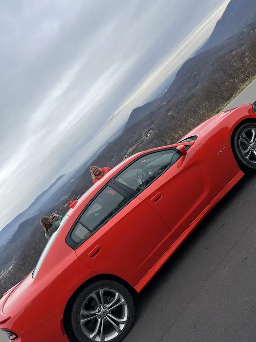 Thrifty Car Rental - Asheville Regional Airport Picture 8