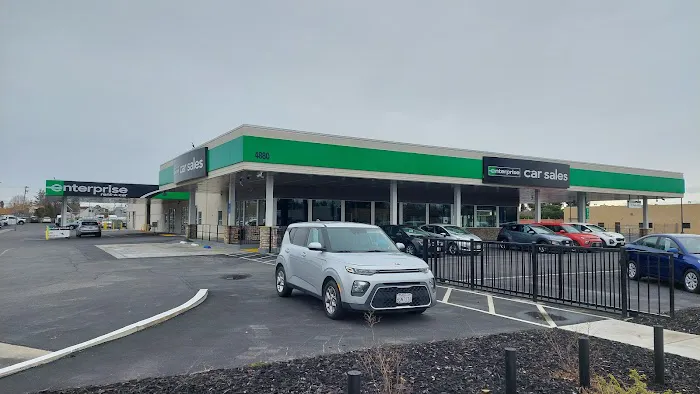 Enterprise Rent-A-Car Picture 1