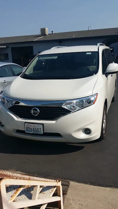 Hertz Car Rental - Clovis - Shaw Hle Picture 6