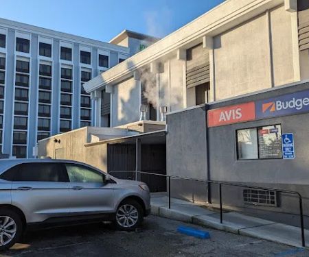 AVIS Car Rental AVSJ1