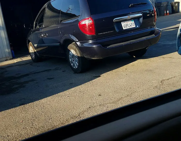 A-1 Easy Rent-A-Car Inc Picture 2