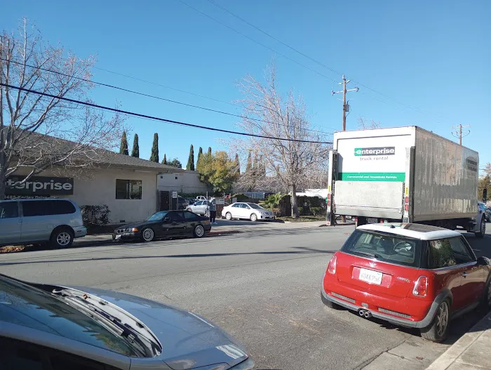 Enterprise Rent-A-Car Picture 7