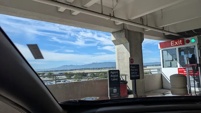 SJC Rental Car Center Picture 6