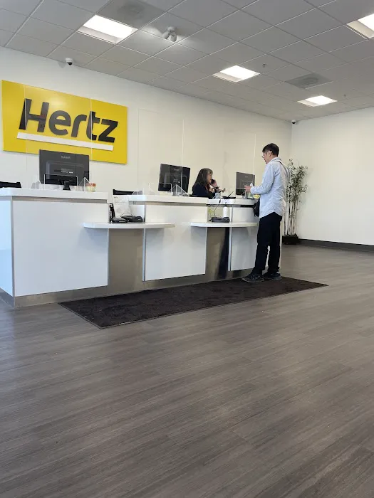 Hertz Car Rental - San Jose - Ridder Park Drive Picture 4