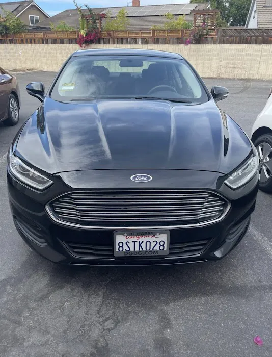 Dimmples Car Rentals Picture 6