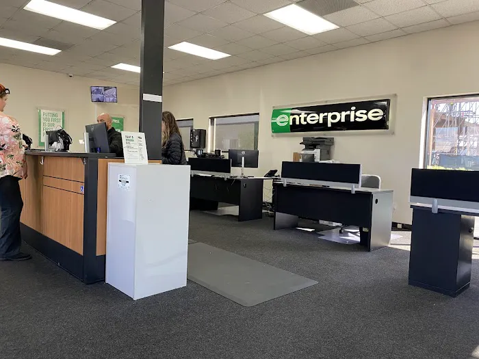 Enterprise Rent-A-Car Picture 1