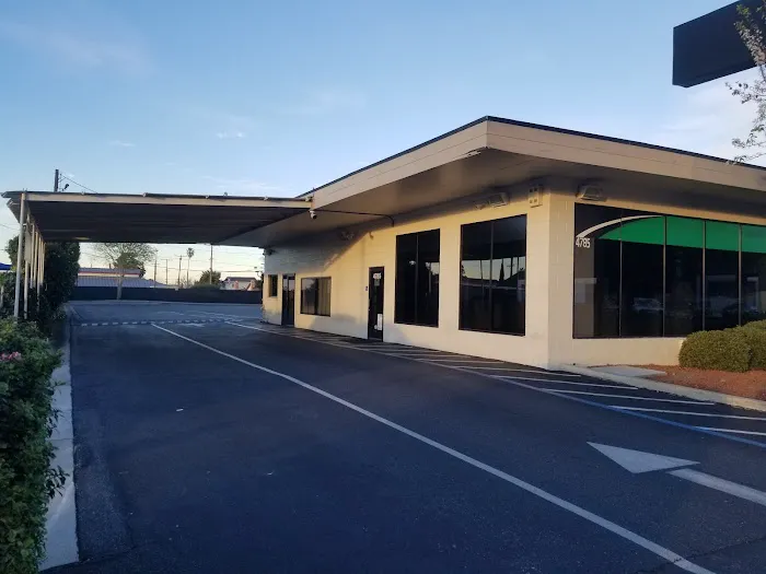 Enterprise Rent-A-Car Picture 2