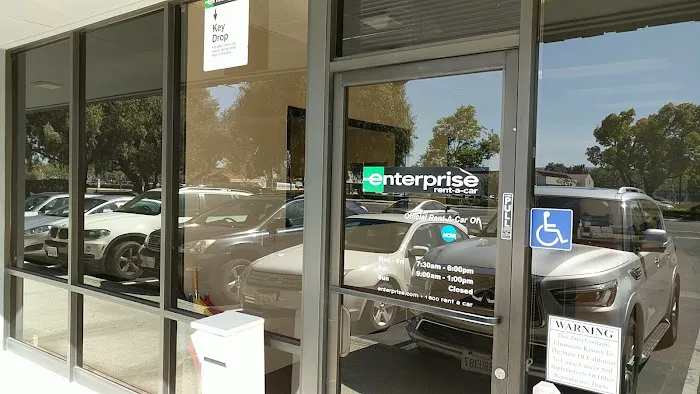 Enterprise Rent-A-Car Picture 4