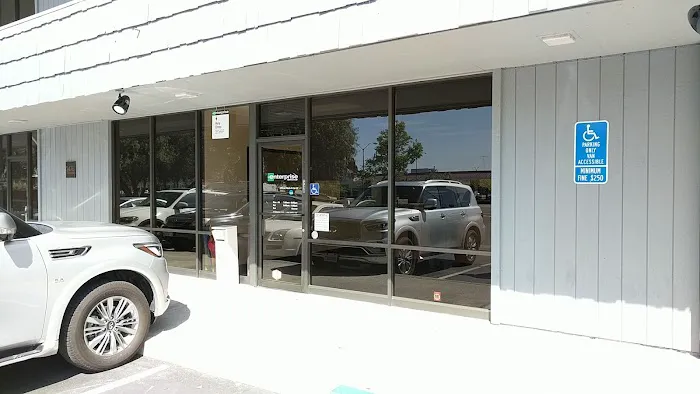 Enterprise Rent-A-Car Picture 7