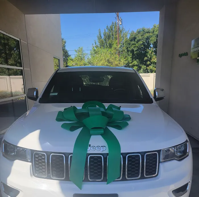 Enterprise Rent-A-Car Picture 9