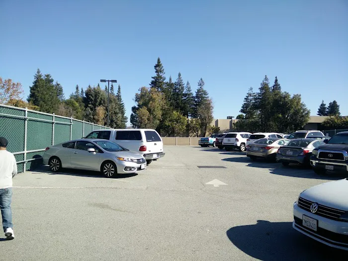 Hertz Car Rental - Santa Clara - Walsh Avenue Picture 9