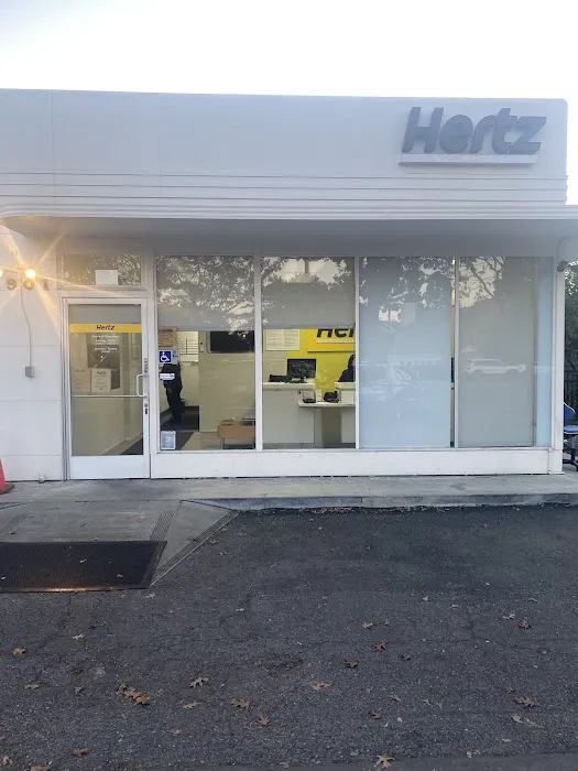 Hertz Car Rental - Mountain View - El Camino Real Picture 7