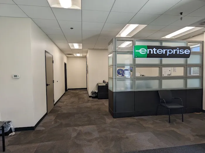 Enterprise Rent-A-Car Picture 3