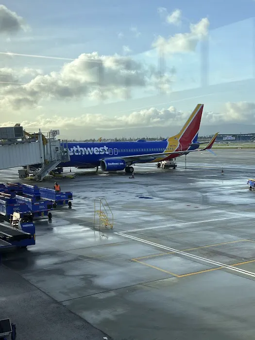 Enterprise Rent-A-Car Picture 4