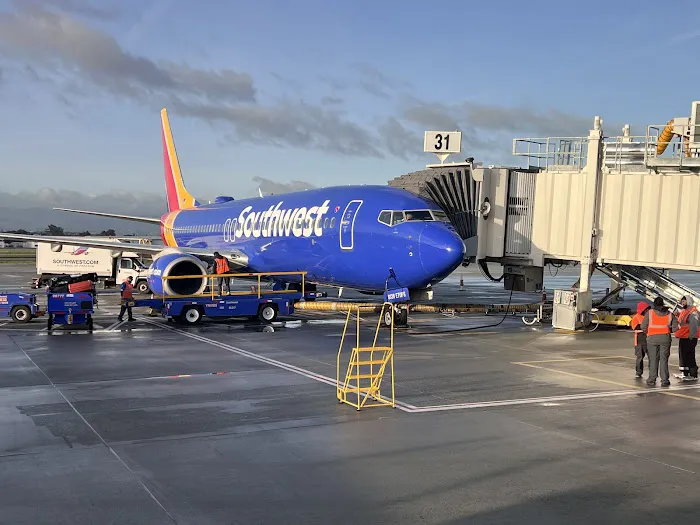 Enterprise Rent-A-Car Picture 10