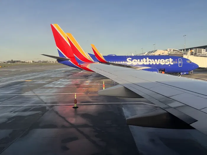 Enterprise Rent-A-Car Picture 9