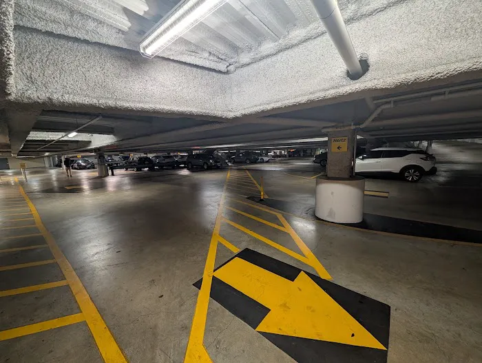 Hertz Car Rental - Seattle - 8th Avenue Picture 2