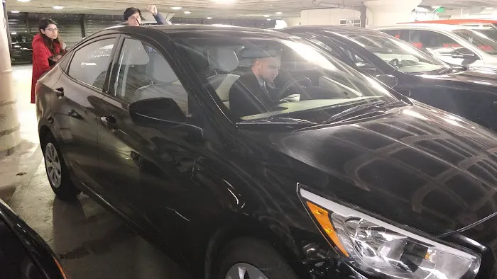 Enterprise Rent-A-Car Picture 5
