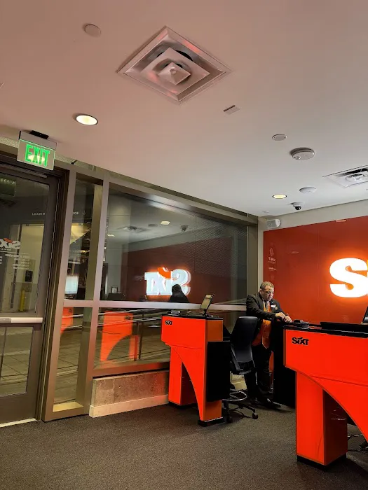 SIXT Rent a Car Seattle Hyatt Regency Picture 3