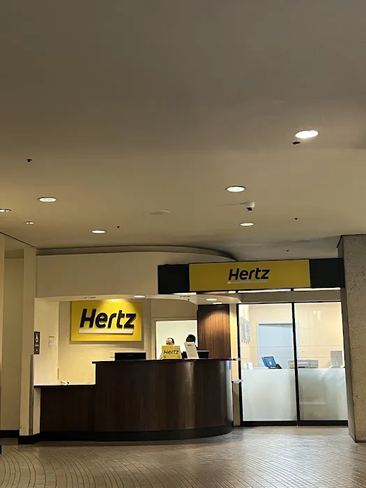 Hertz Car Rental - Los Angeles - Westin Bonaventure Picture 10