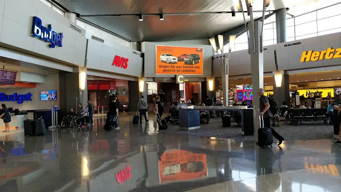 Avis Car Rental Picture 10