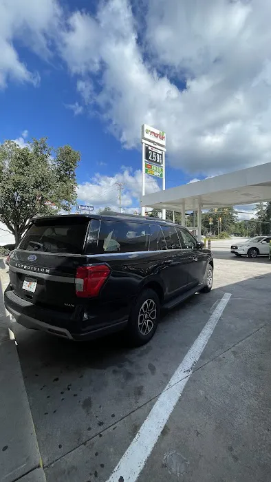 Avis Car Rental Picture 9