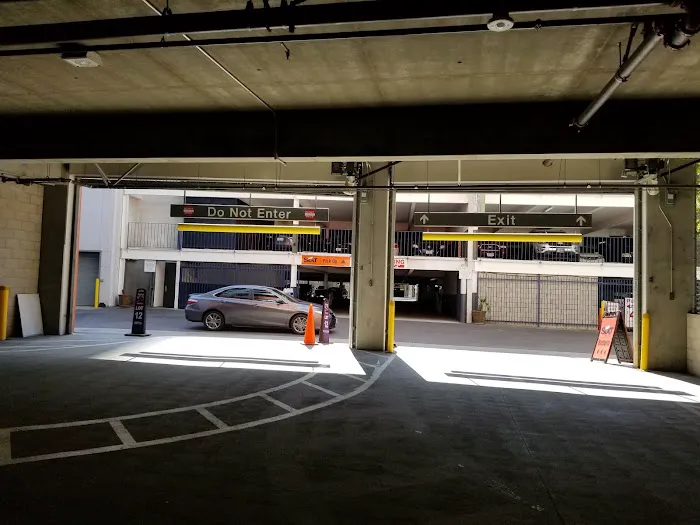 SIXT Rent a Car Los Angeles Downtown Picture 4