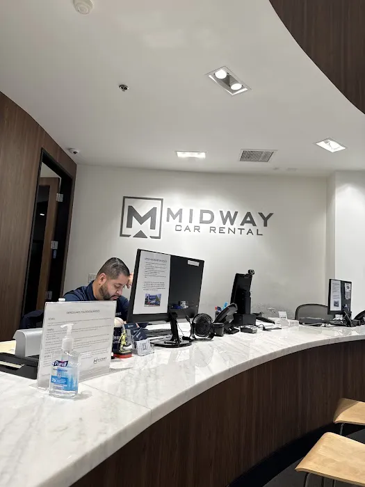 Midway Car Rental Downtown Los Angeles Picture 4
