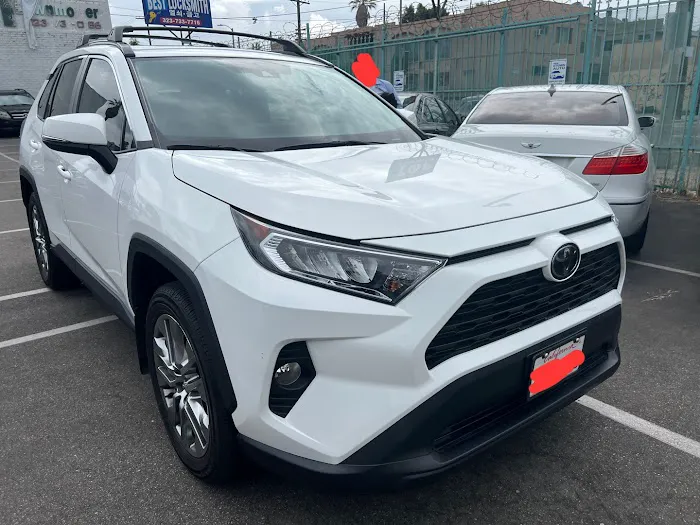 New Ktown Rental Car Picture 2
