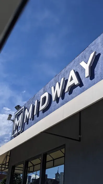 Midway Car Rental Hollywood Picture 3