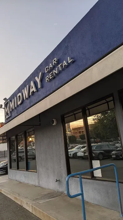Midway Car Rental Hollywood Picture 10
