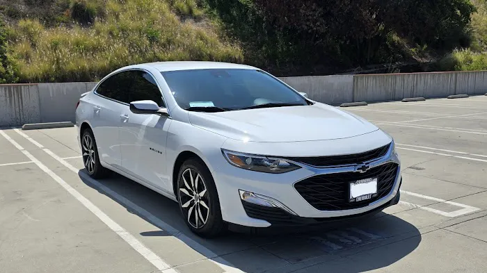 carmore car rental Picture 1