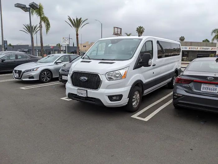 Budget Car Rental Picture 1