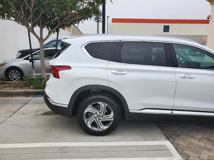 Hertz Car Rental - Gardena - Western Avenue Picture 4