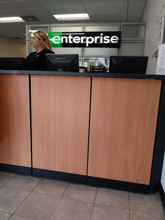 Enterprise Rent-A-Car Picture 1