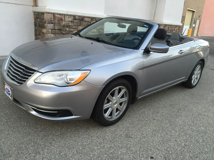 Hollywood Star Rent A Car / Hollywood Auto Sales, Inc / All Star Rental, Inc. Picture 4