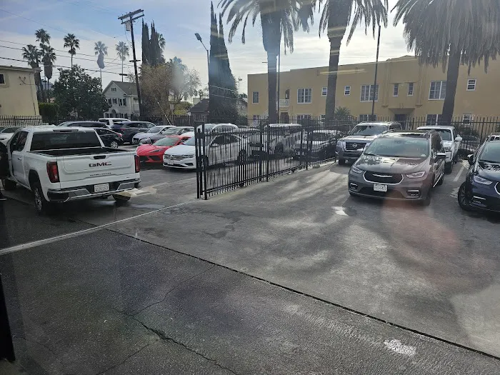 Enterprise Rent-A-Car Picture 1