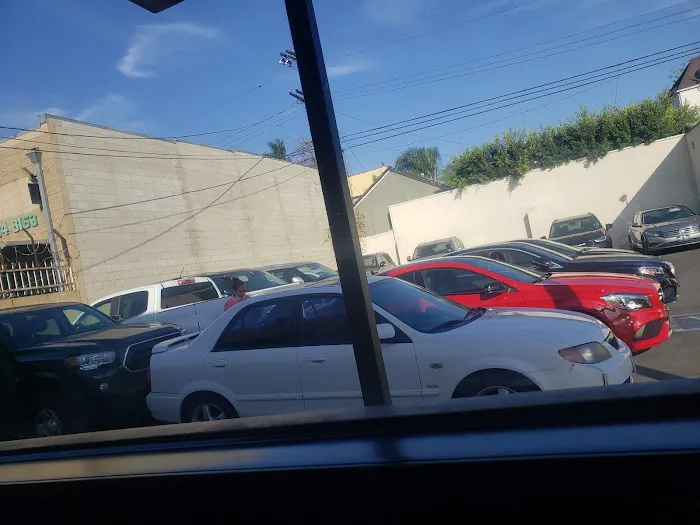 Enterprise Rent-A-Car Picture 1