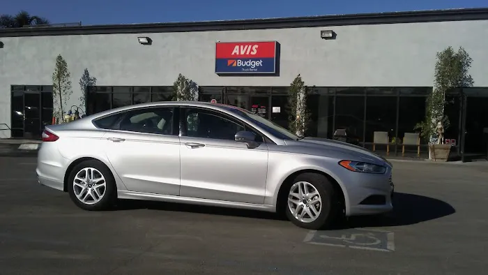 Avis Car Rental Picture 6