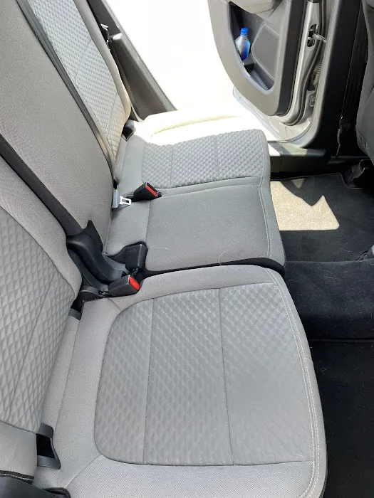Avis Car Rental Picture 10