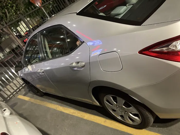 Super Cheap Car Rental Picture 5