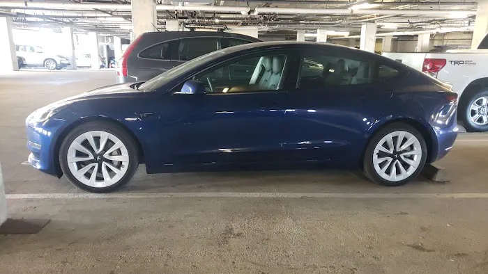 Uber Car Rentals by Hertz Picture 8