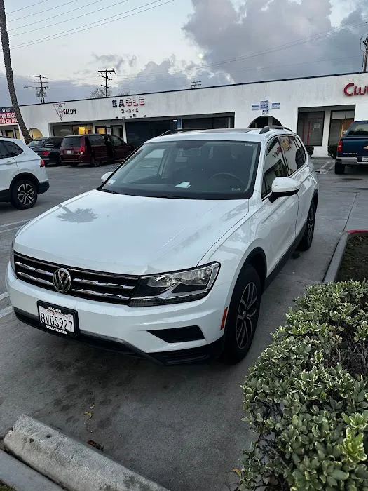 Eagle Car Rental Picture 2